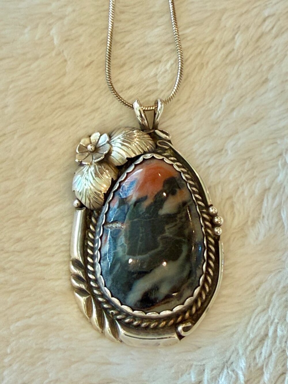 Silver and Blcak Agate Pendant